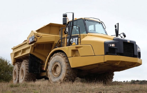 caterpillar dumper truck