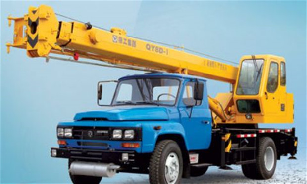 XCMG truck crane